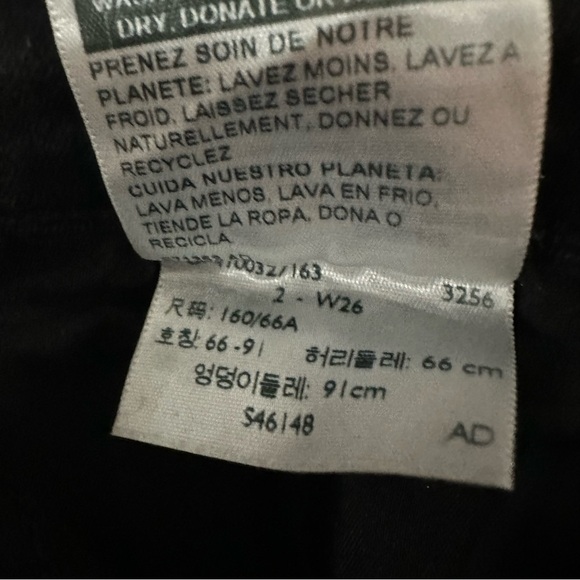 Levi’s Mid Rise Slim Cuffed Women's 90s Black Jeans Sz 26 - Picture 12 of 13